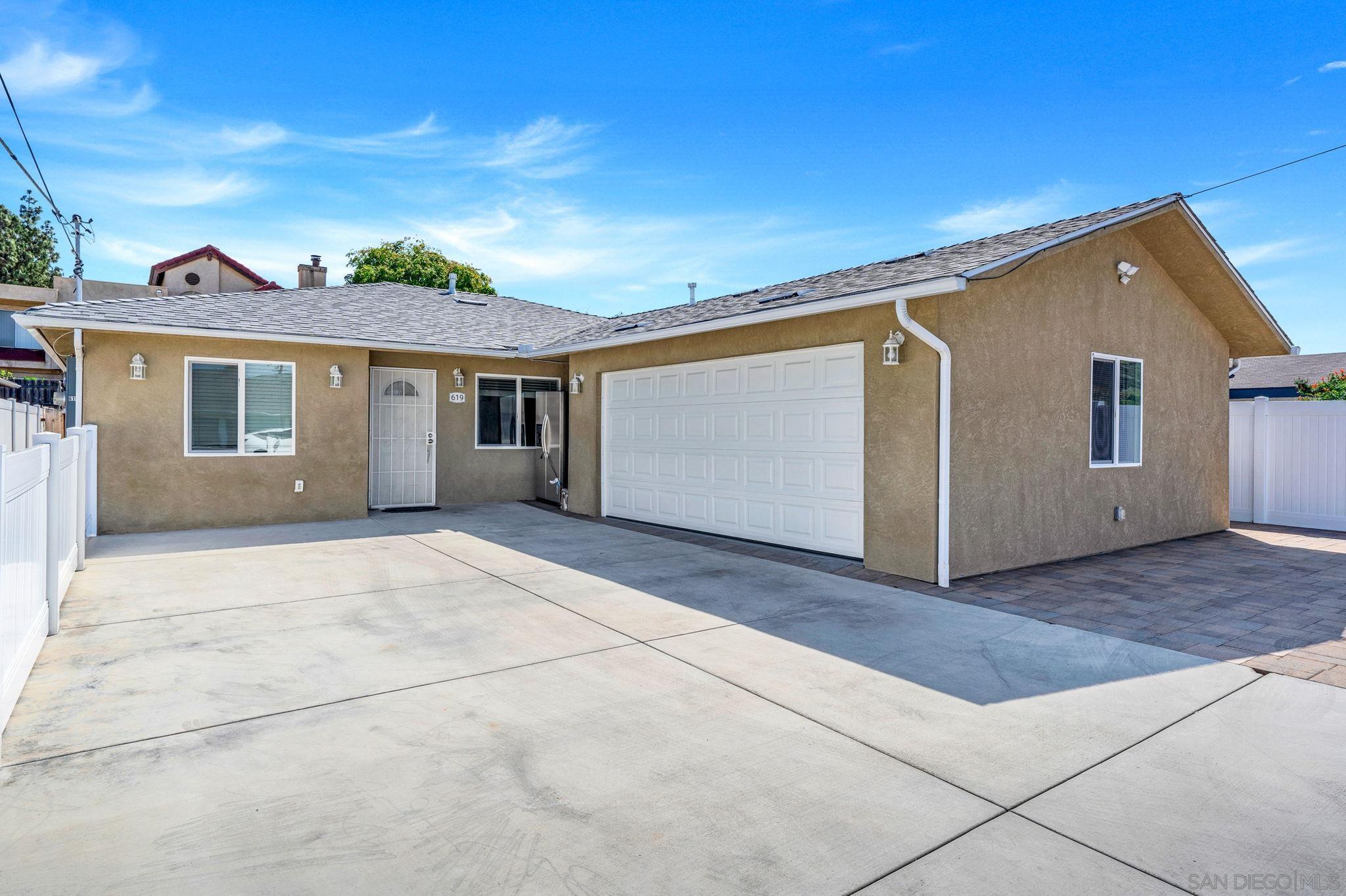 Property Photo:  619 Dorothy St  CA 92019 