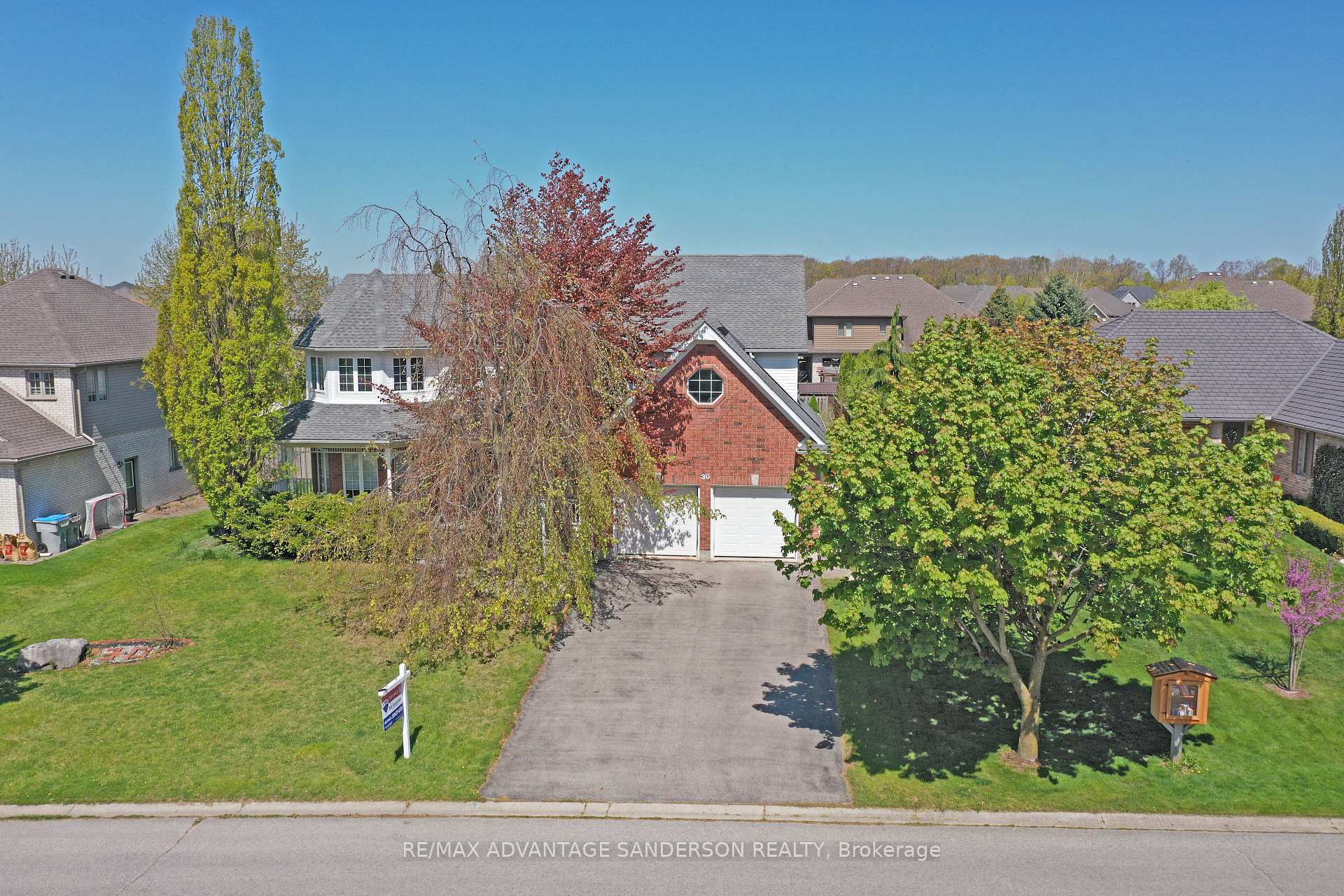 Property Photo: 30 Birchcrest Drive ON N0L 1R0
