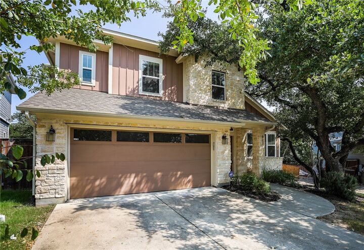 Property Photo: 825 Clear Stream Crossing TX 78753