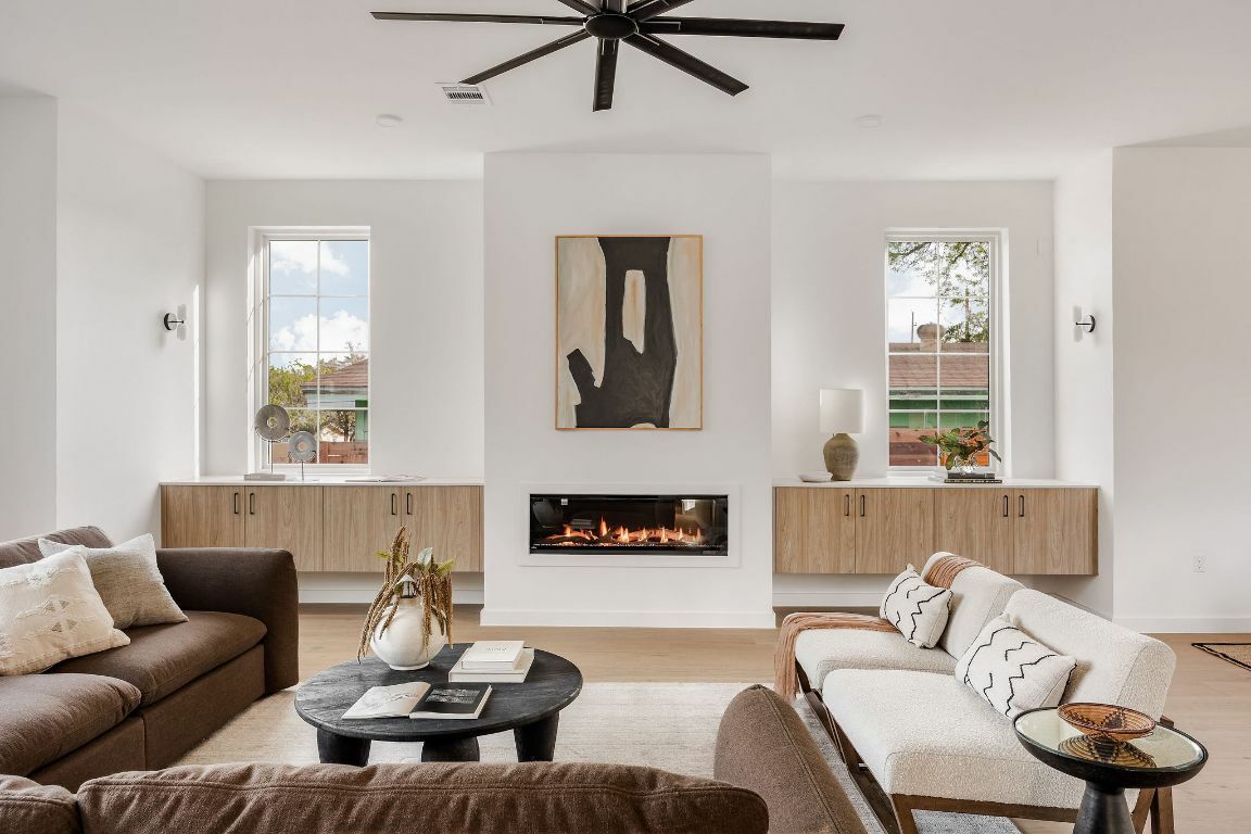 Property Photo: 3607 Garden Villa Lane TX 78704
