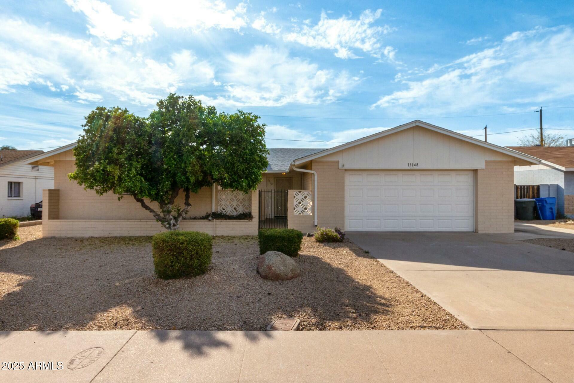 Property Photo: 13148 N 21st Avenue AZ 85029