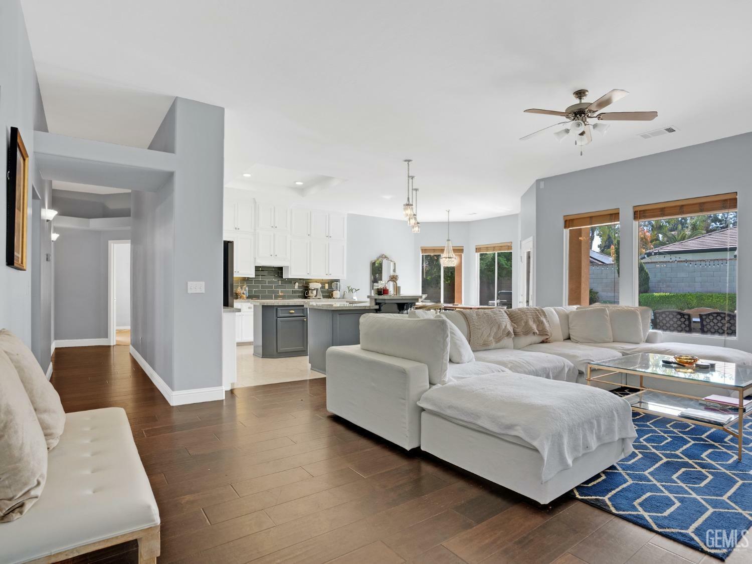 Property Photo: 13009 Nantucket Place CA 93314