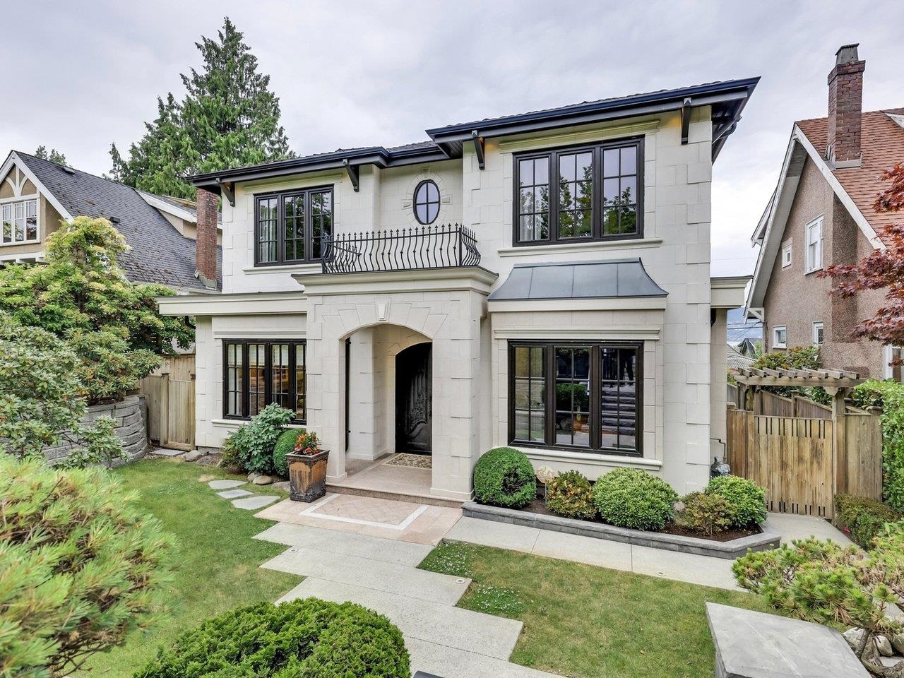 Property Photo: 3963 W 11th Avenue BC V6R 2L1