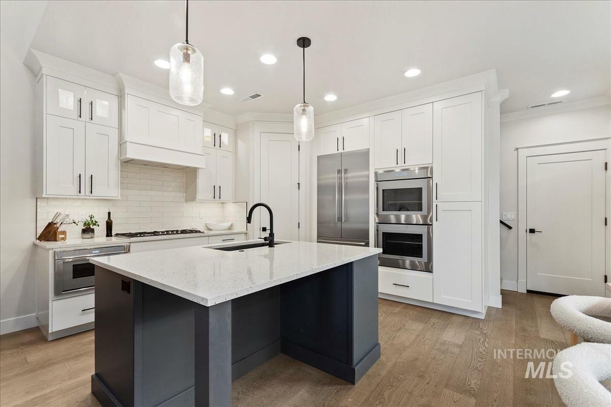 Property Photo:  3268 S Sedgebrook Lane  ID 83616 