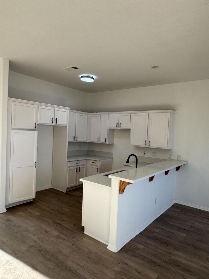 Property Photo: 16240 Avenida Rambla CA 92240