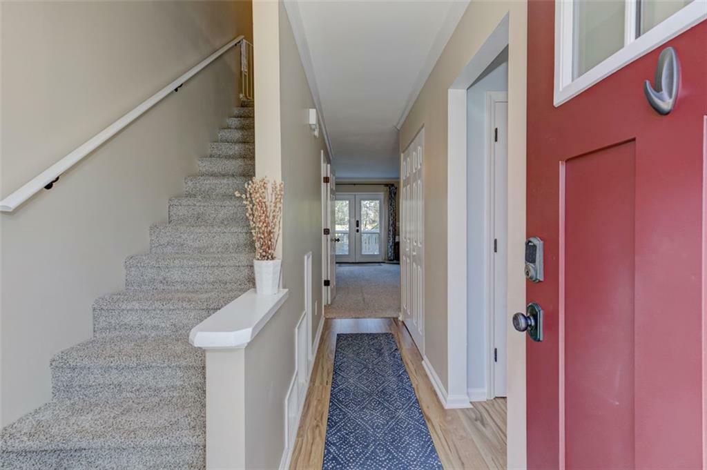 Property Photo: 403 Oak Harbor Court GA 30066