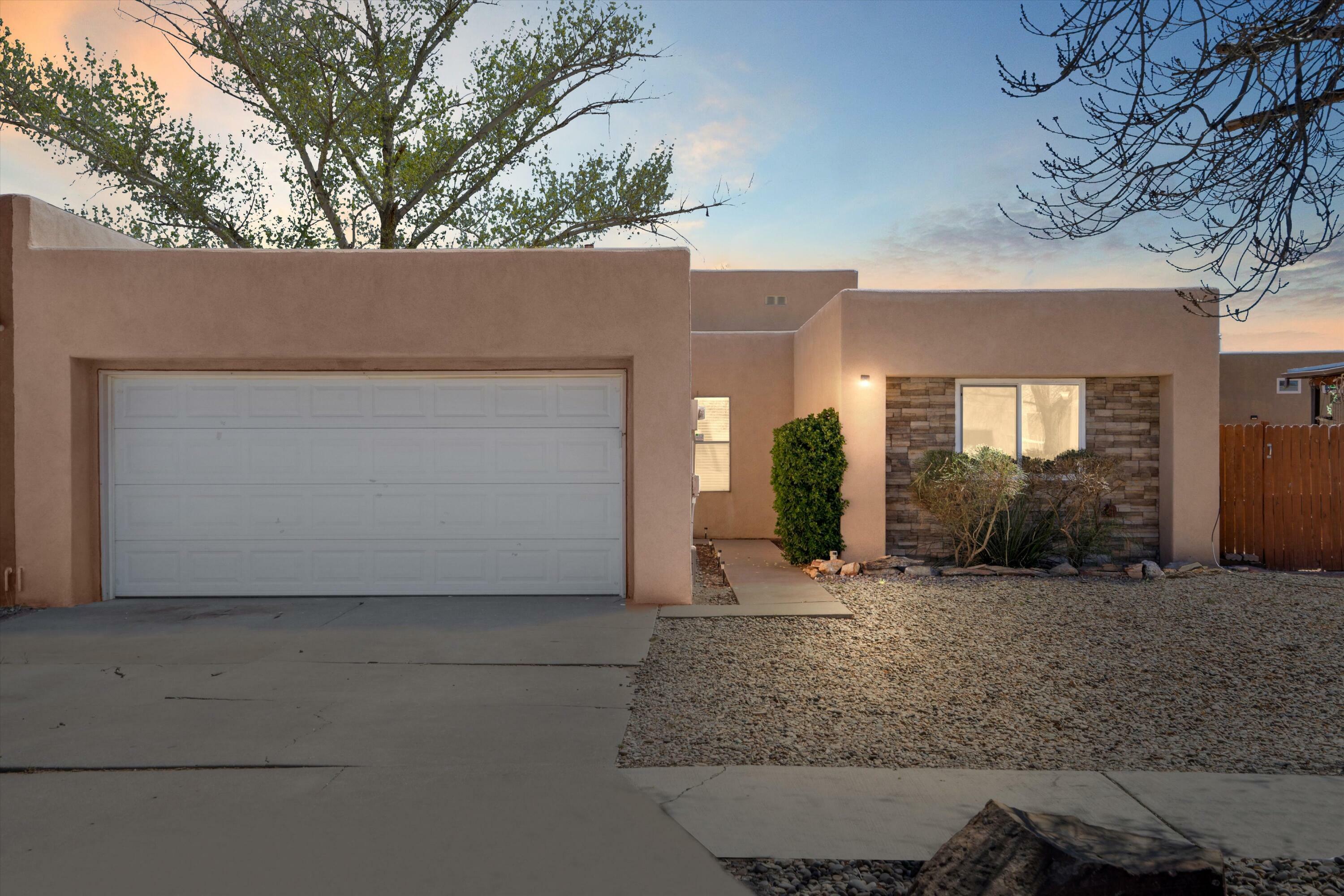 Property Photo: 2834 Prenda De Oro Drive NW NM 87120