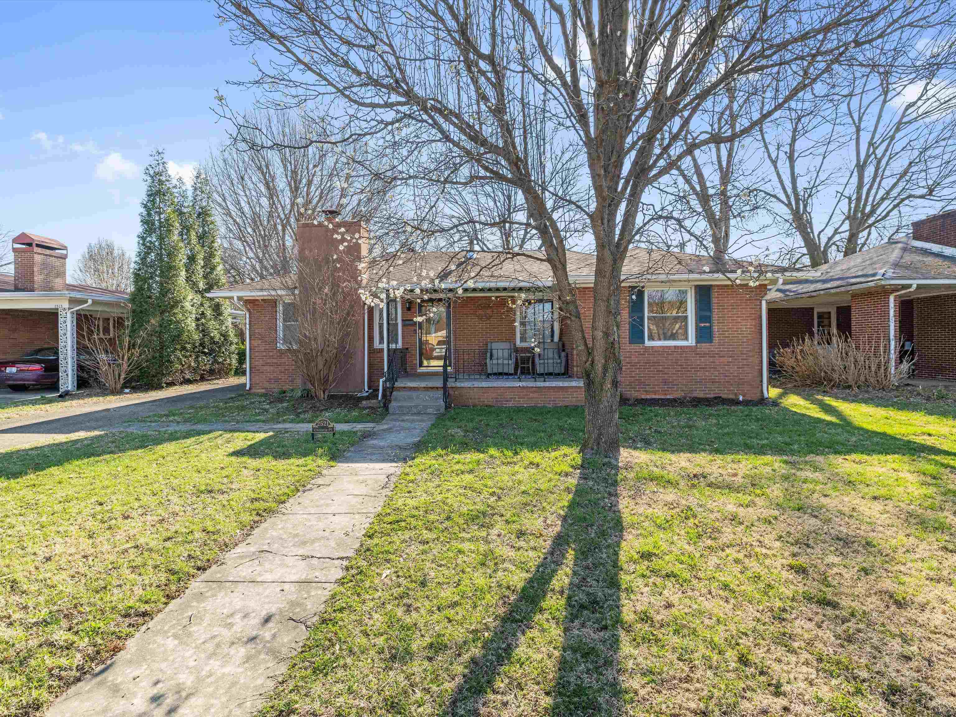 Property Photo: 2521 Christie Place KY 42301