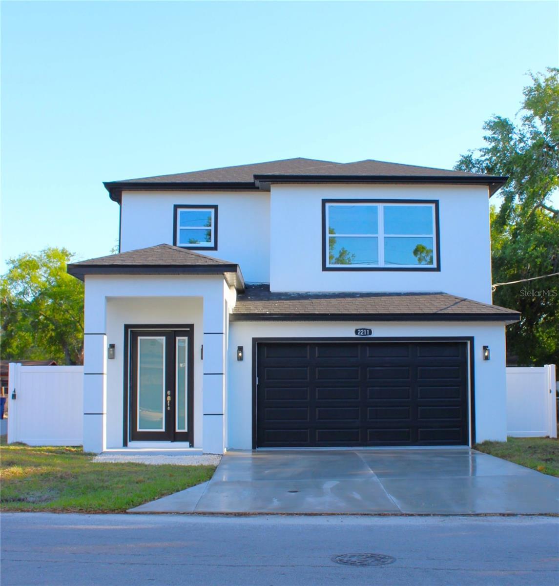Property Photo: 2211 E 28th Avenue FL 33605