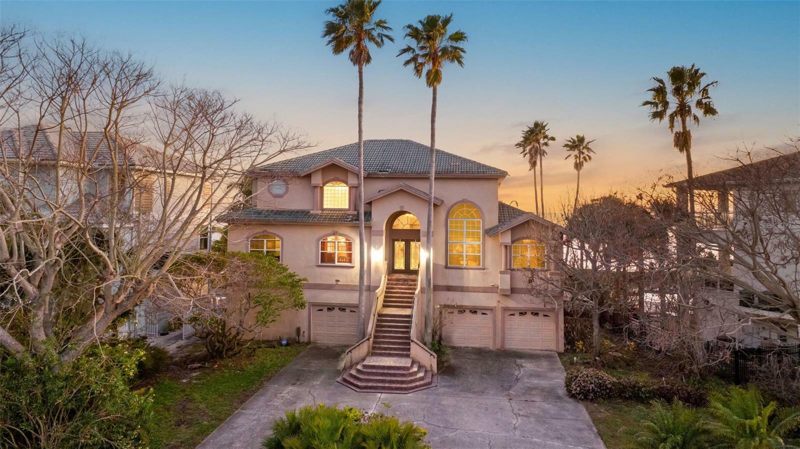 Property Photo: 2077 N Pointe Alexis Drive FL 34689