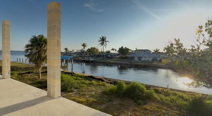 Property Photo:  242 Bangsberg Road SE  FL 33952 