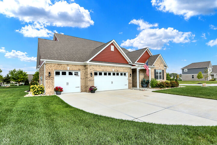 1684 Beach Street  Greenwood IN 46143 photo