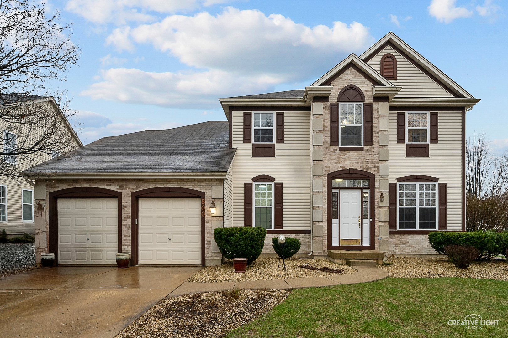 800 Hedgerow Court  Oswego IL 60543 photo