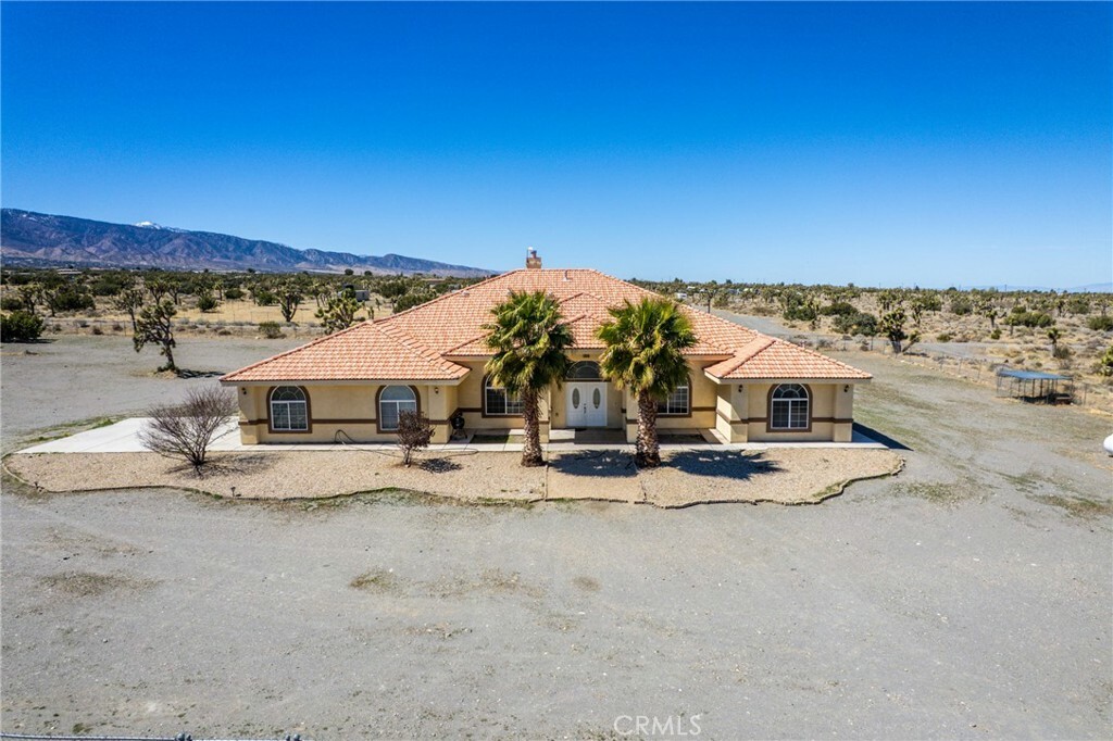 Property Photo: 11076 Yuba Road CA 92371
