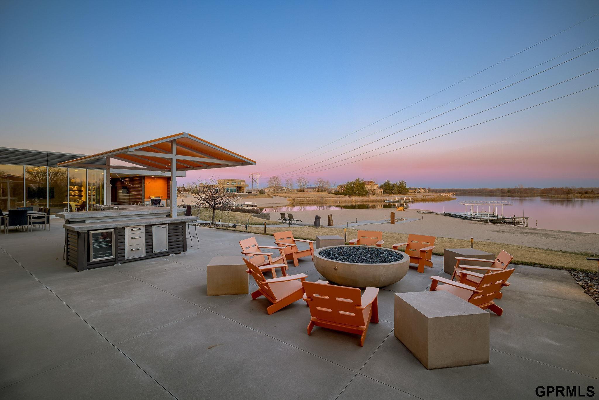 Property Photo: 810 Big Sandy Boulevard NE 68003