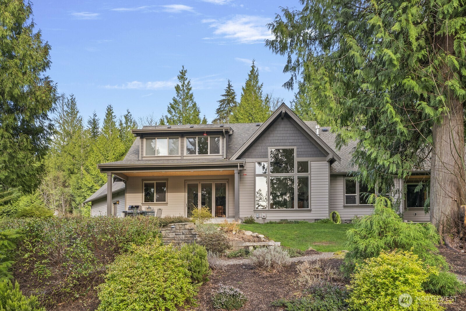 Property Photo: 4242 287th Avenue SE WA 98024