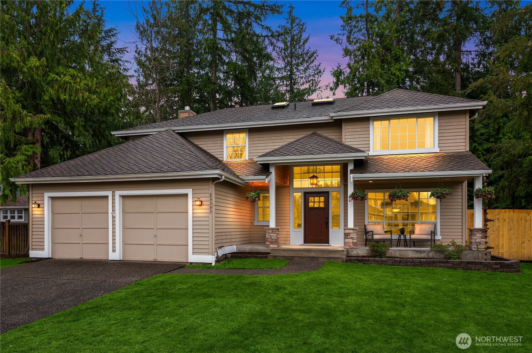 Property Photo: 23353 NE 24th Place WA 98074