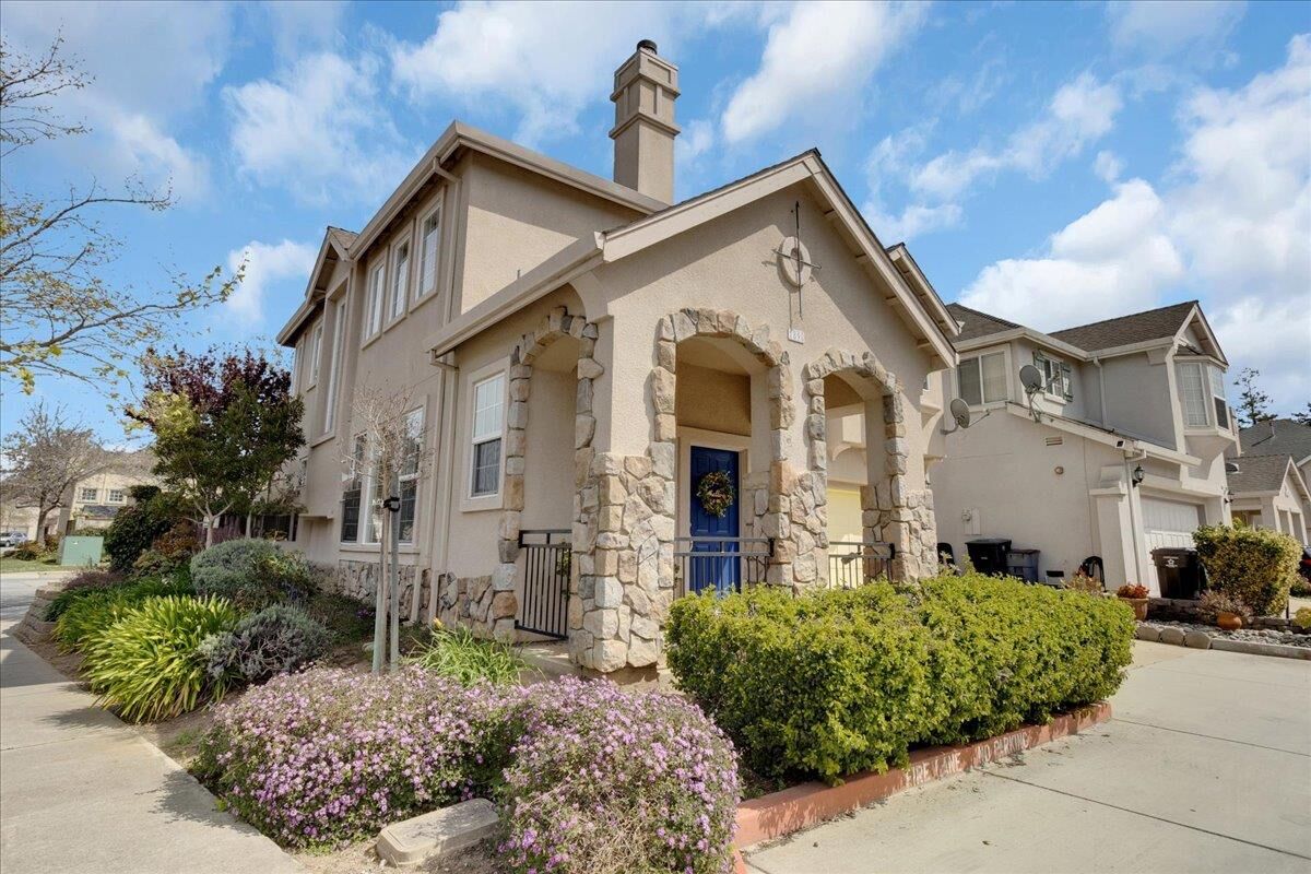 Property Photo:  1898 Bradbury Street  CA 93906 