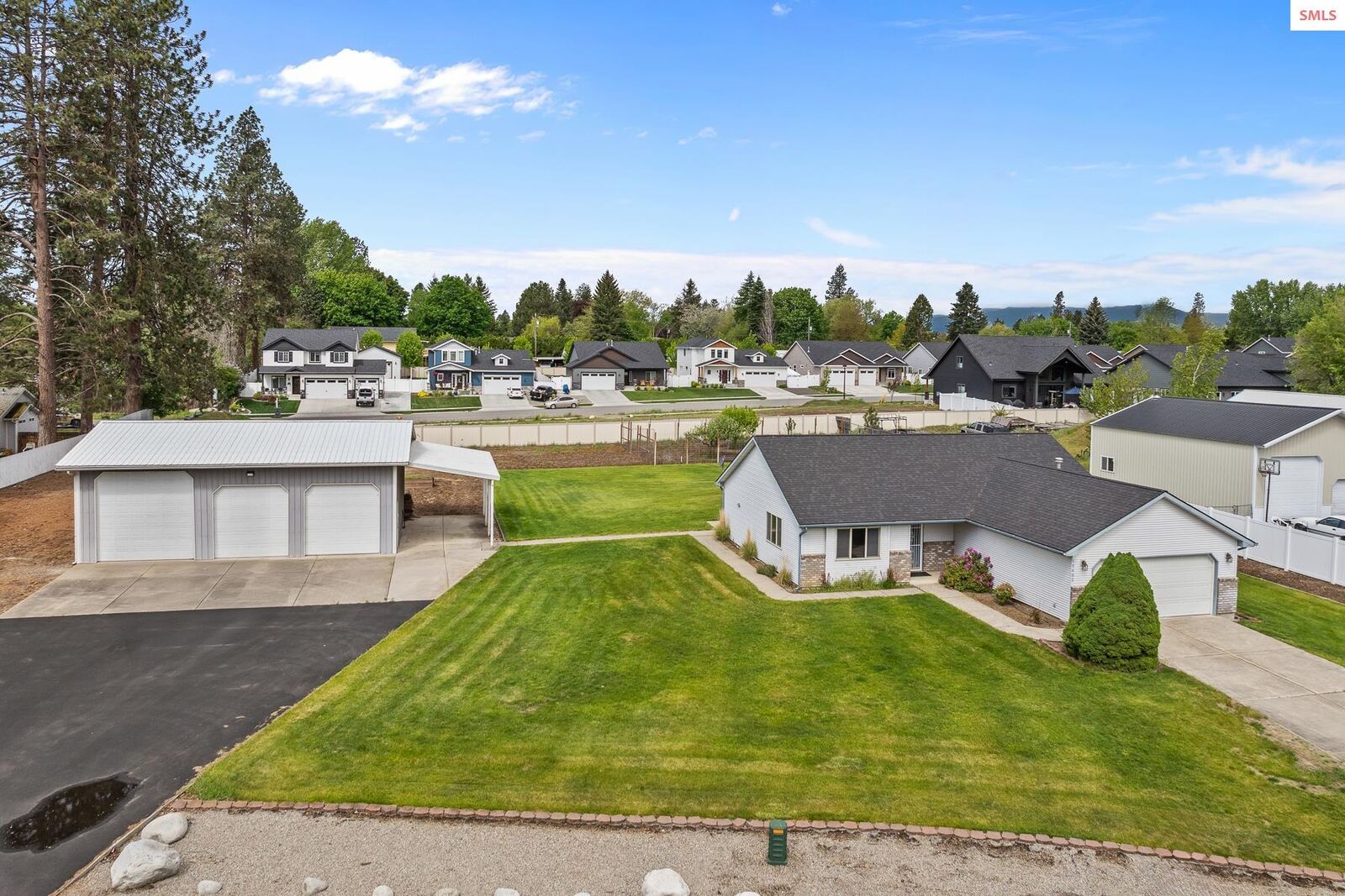 Property Photo:  10603 N Hillview Dr  ID 83835 