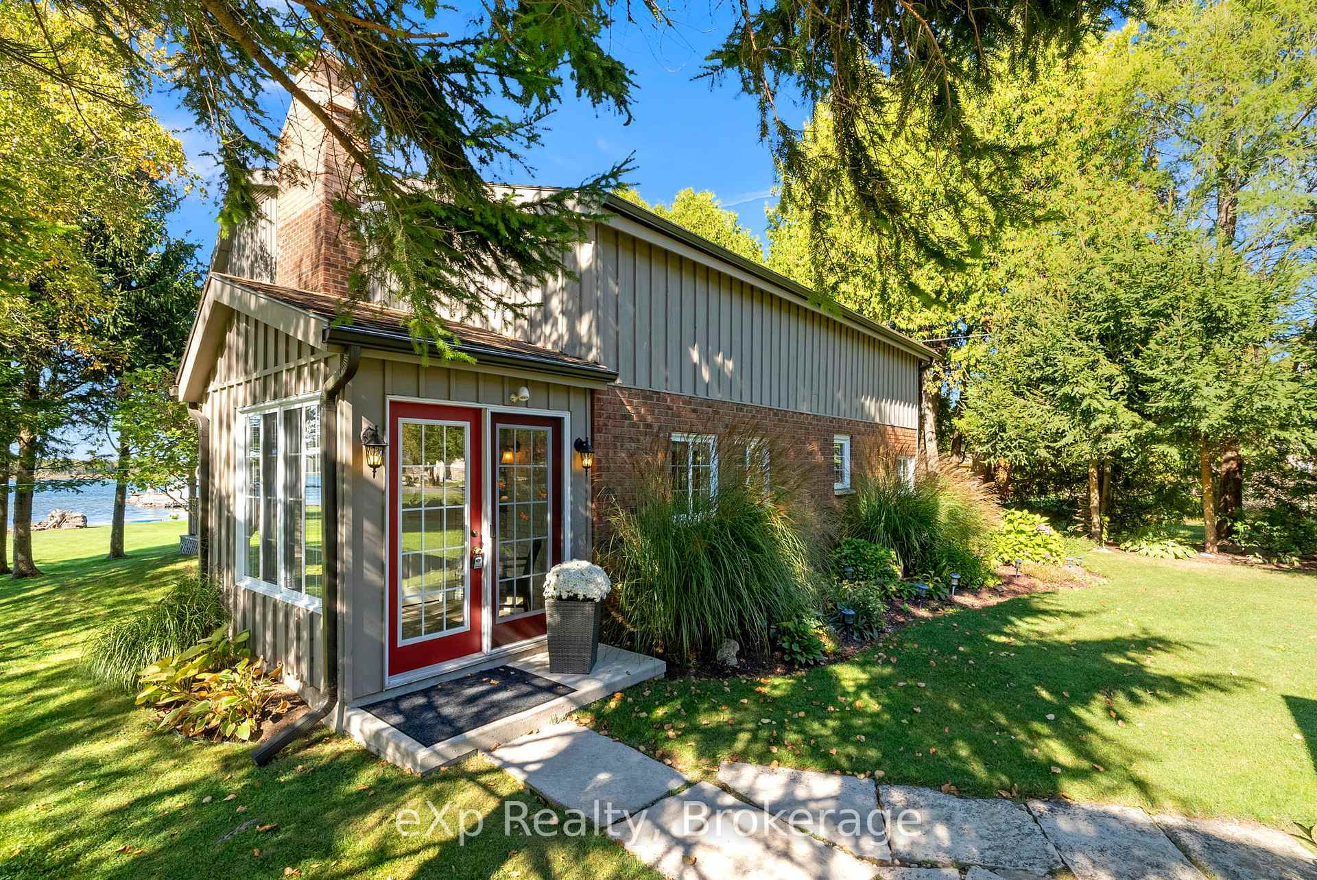 Property Photo: 850 Pike Bay Road ON N0H 2T0