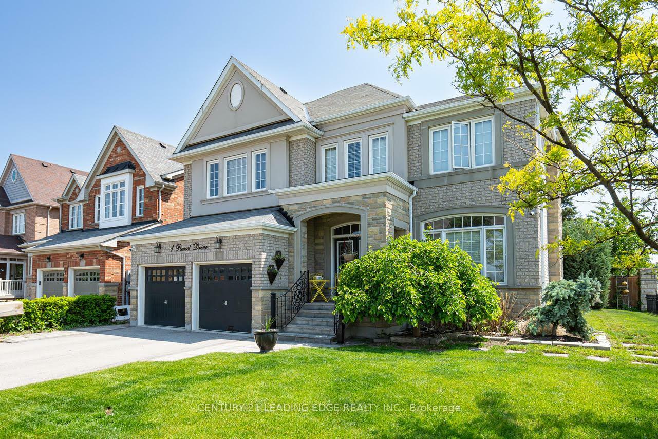 Photo de la propriété:  1 Russel Drive  ON L4G 7K5 