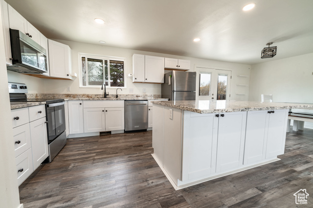 Property Photo: 269 E 5100 S UT 84405