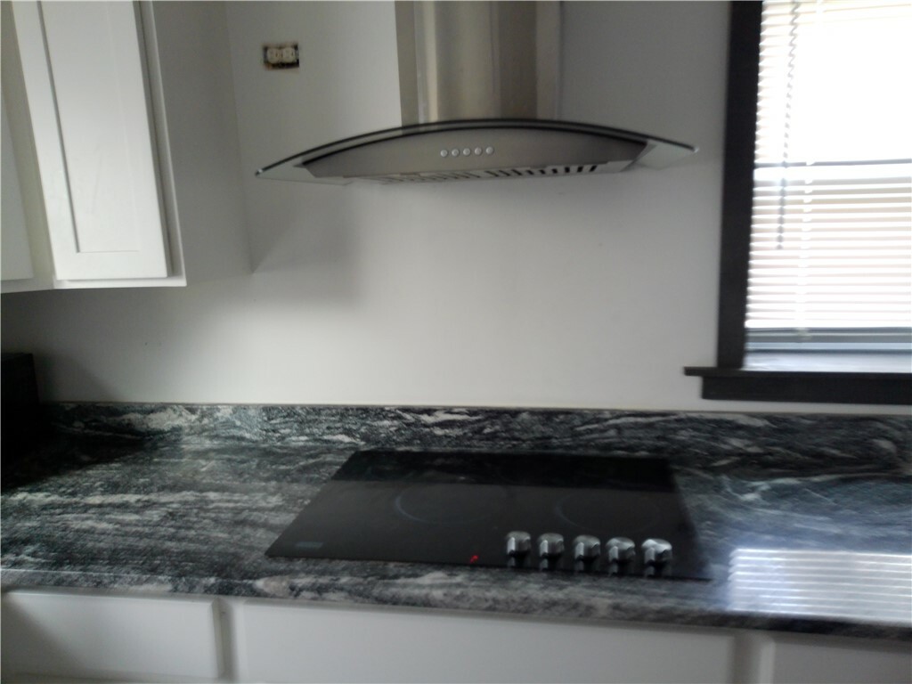 Property Photo: 1212 Reservoir Ave PA 15062
