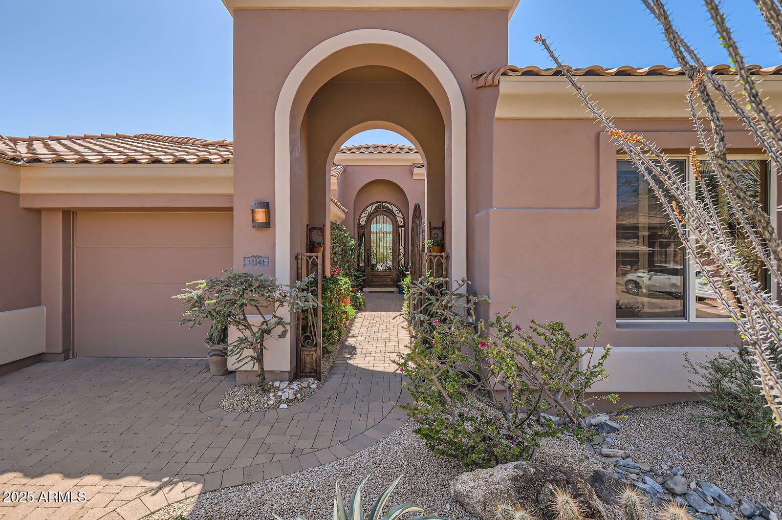 Property Photo: 11141 E Greenway Road AZ 85255