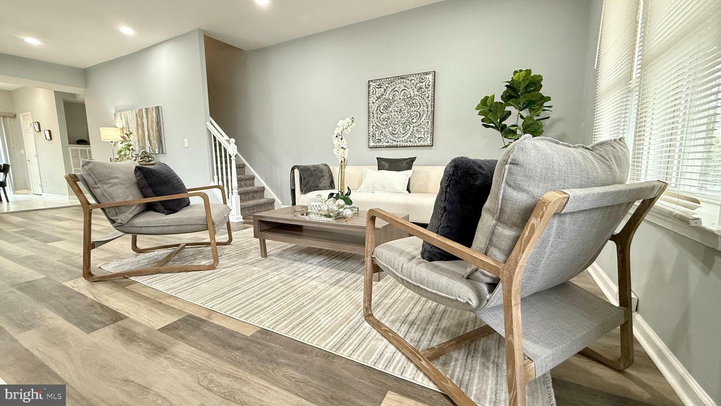 Property Photo:  342 Beechwood Avenue  NJ 08618 