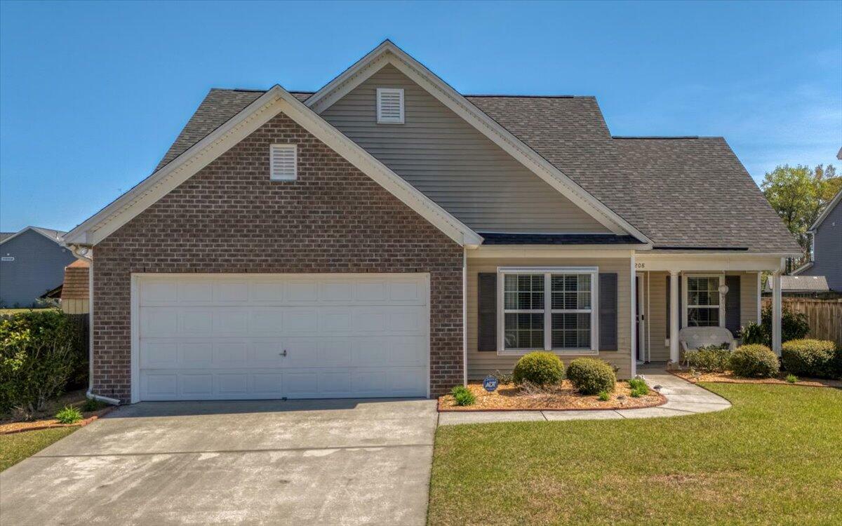 Property Photo: 8208 Little Sydneys Way SC 29406
