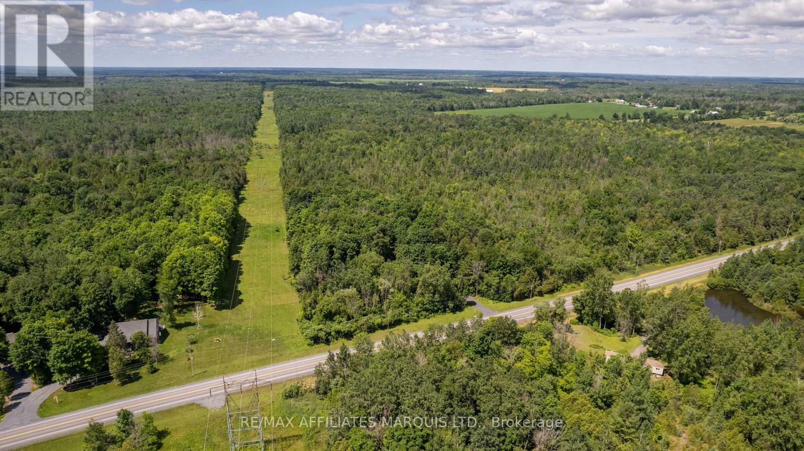 Property Photo:  4672 Avonmore Road  ON K0C 1R0 