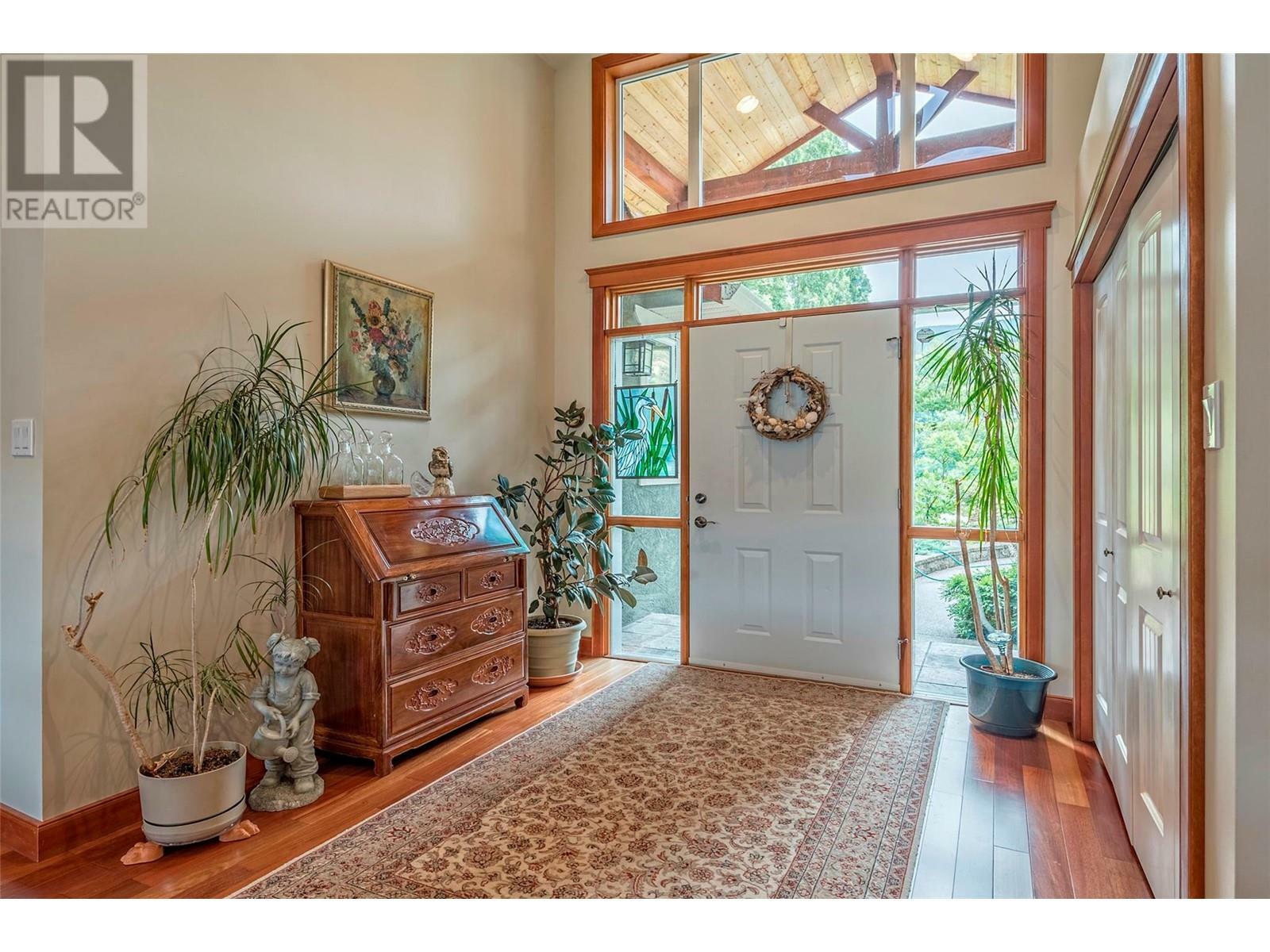Property Photo: 15714 Whiskey Cove Road BC V4V 1C4