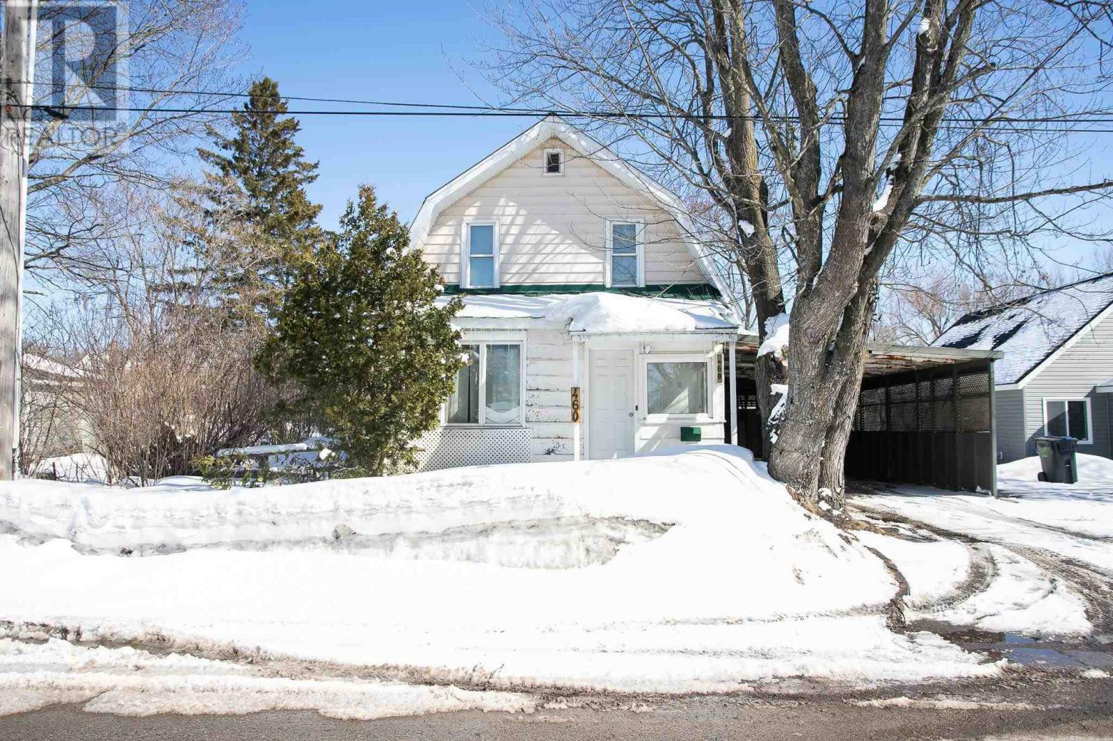 460 Parliament St  Sault Ste. Marie ON P6C 3M3 photo