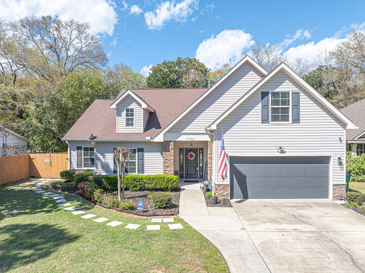 1703 19th Street  Niceville FL 32578 photo