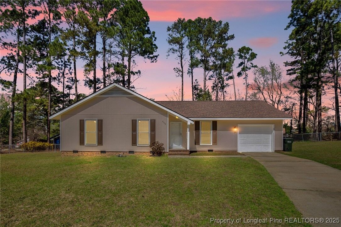 Property Photo:  4608 Gardenwood Court  NC 28314 
