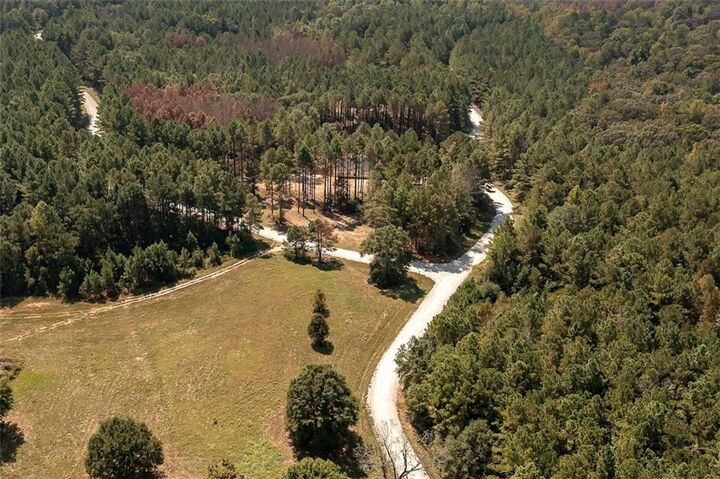 Property Photo:  250 Riversong Road  GA 30117 