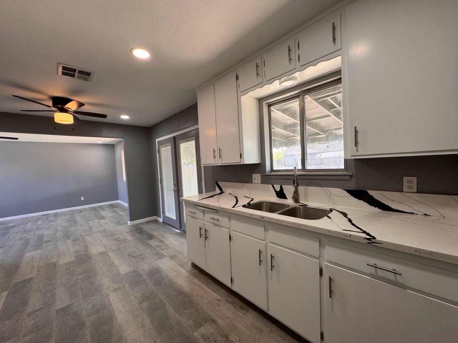 Property Photo: 773 9th Street CA 93646
