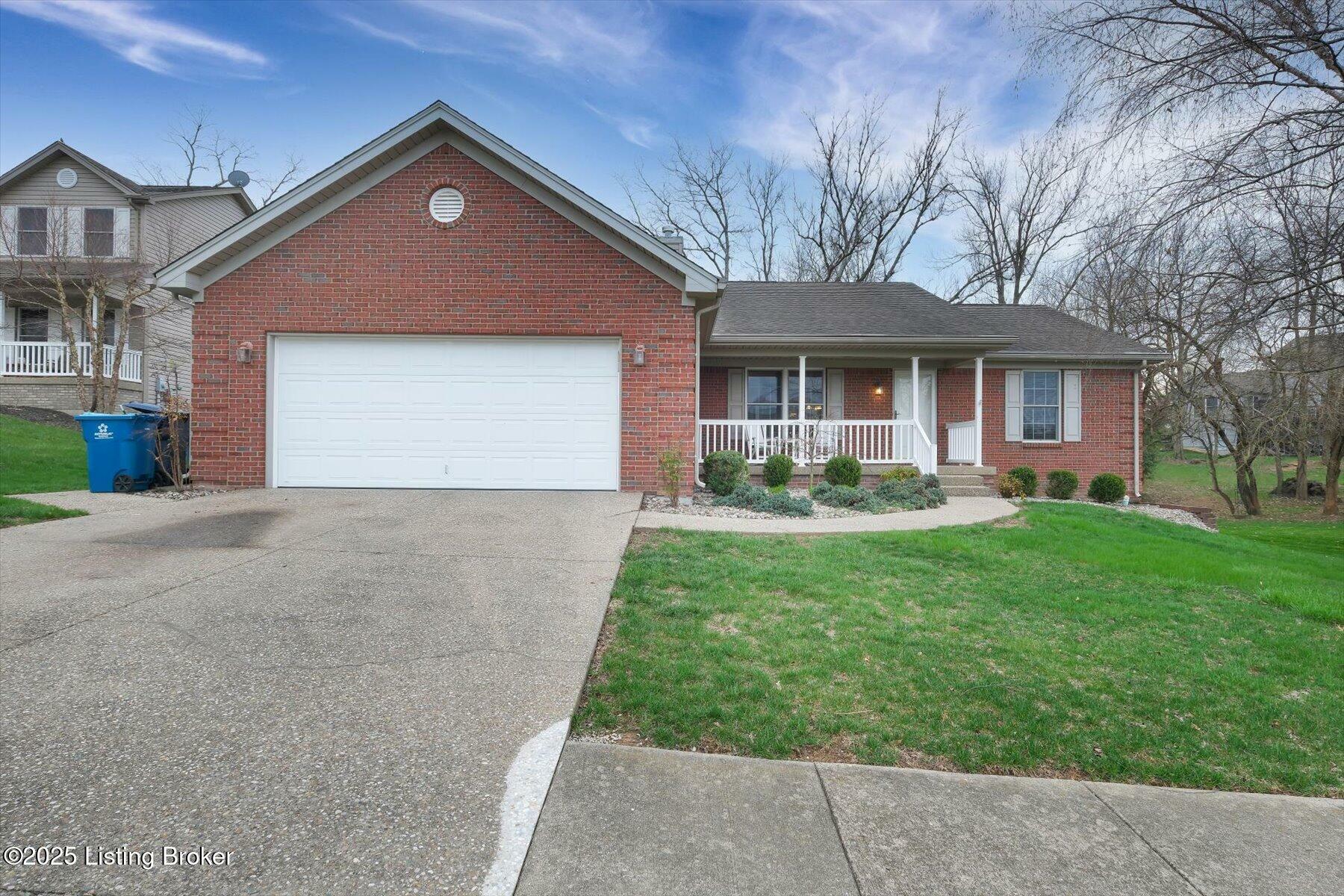 424 Buckman Station Ct  Simpsonville KY 40067 photo