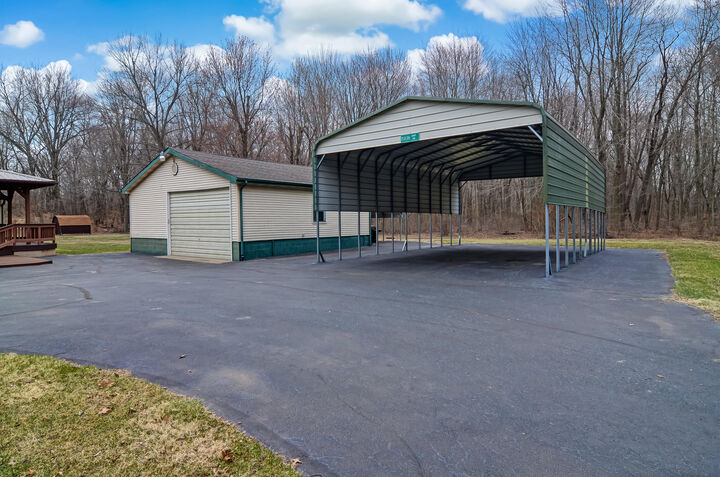 Property Photo: 1583 N Derby Avenue IN 46304