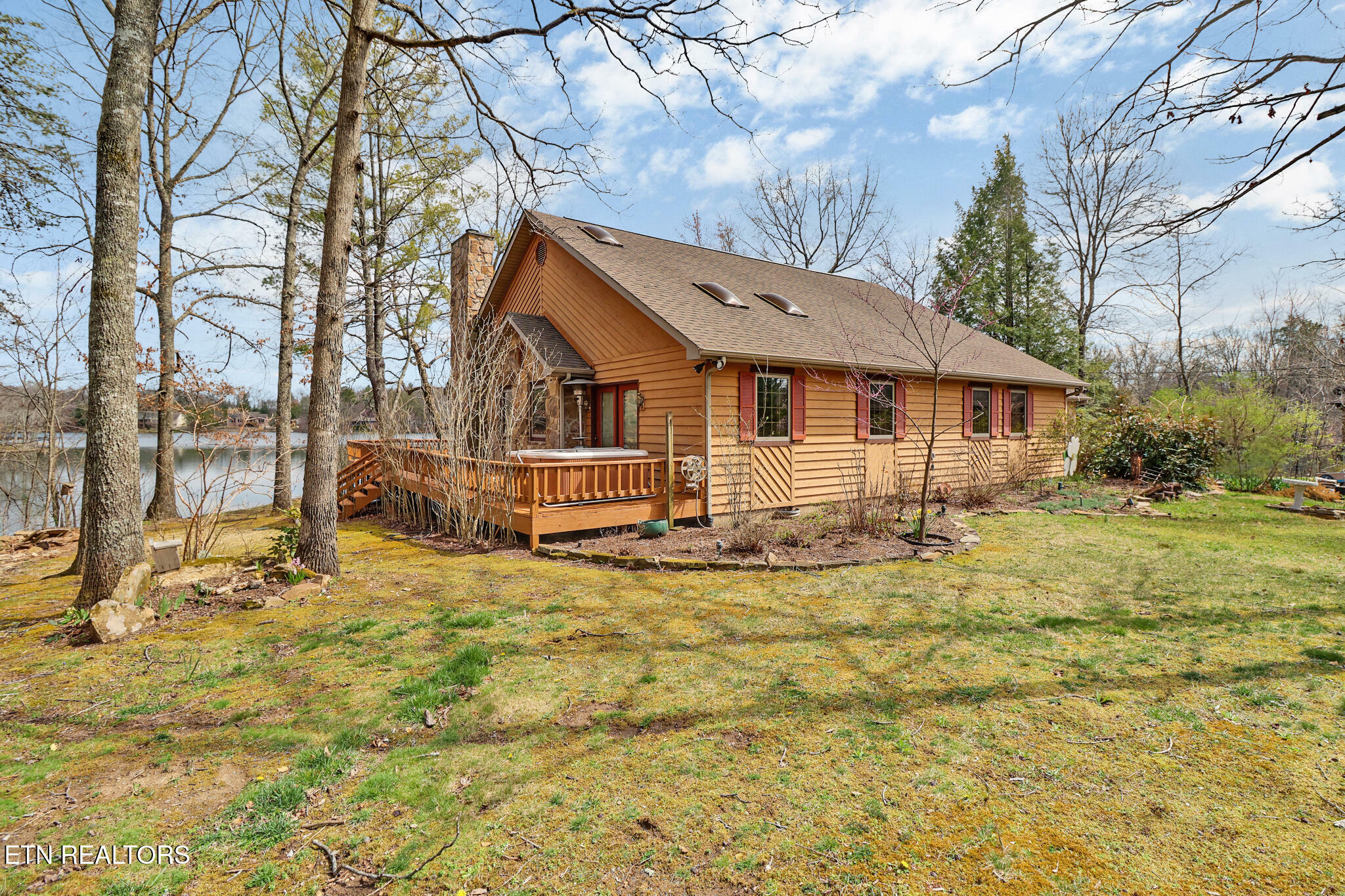 140 Tawny Oak Loop  Crossville TN 38558 photo