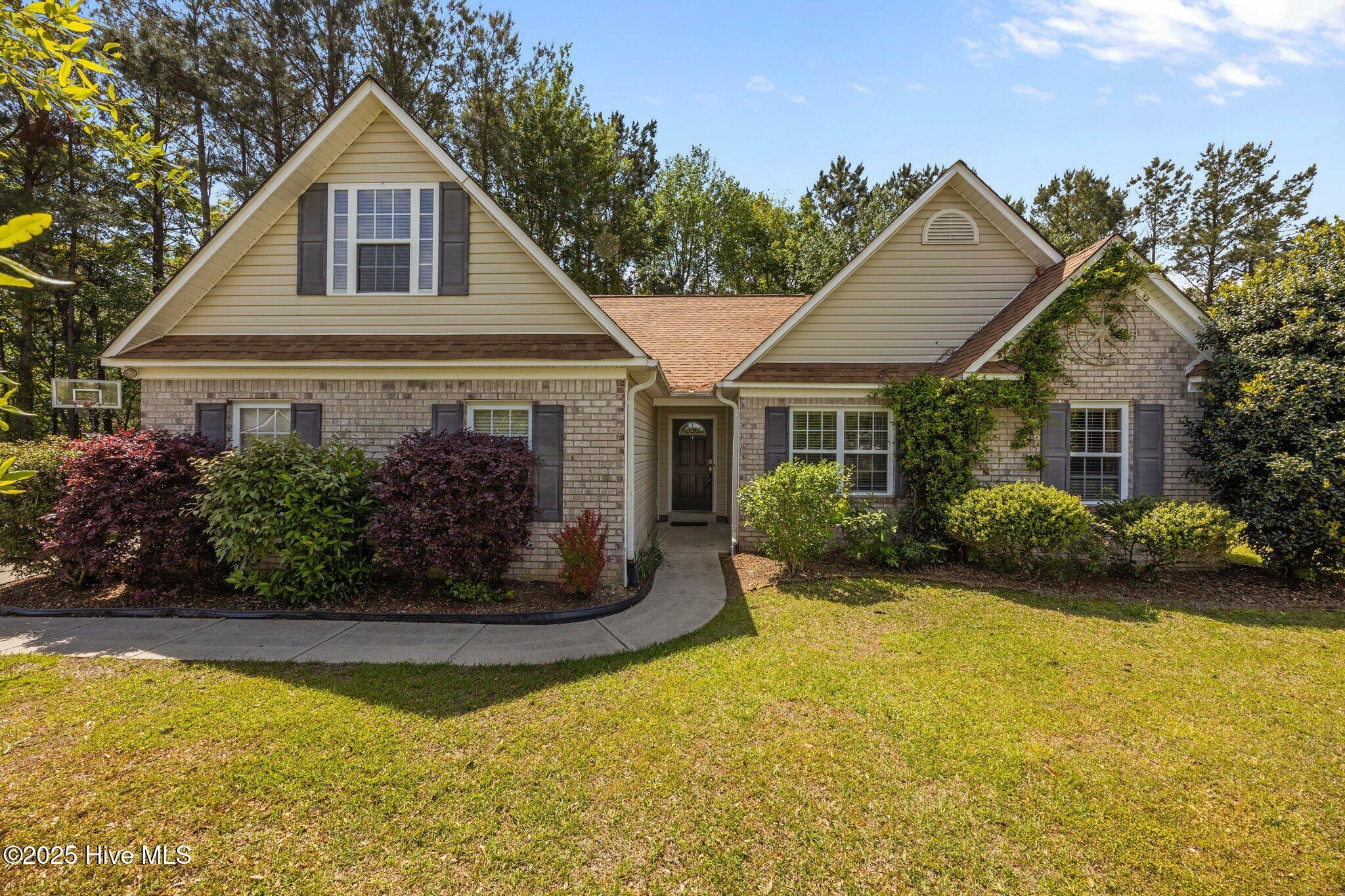 Property Photo: 301 Derby Park Avenue NC 28562