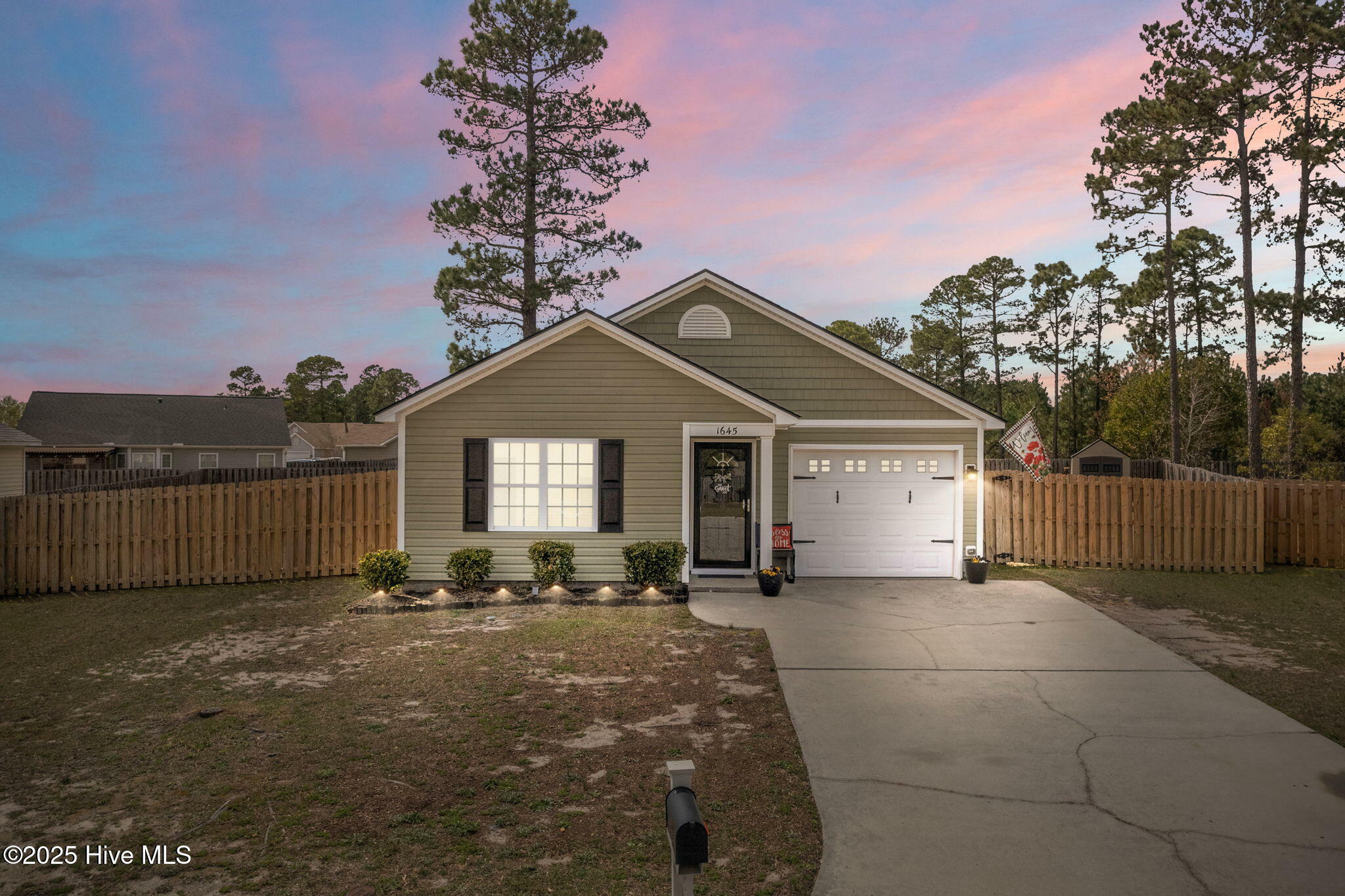 Property Photo: 1645 Royal Pine Court NC 28451