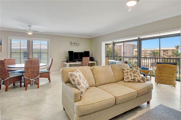 Property Photo: 2880 Gulf Shore Blvd N 410 FL 34103