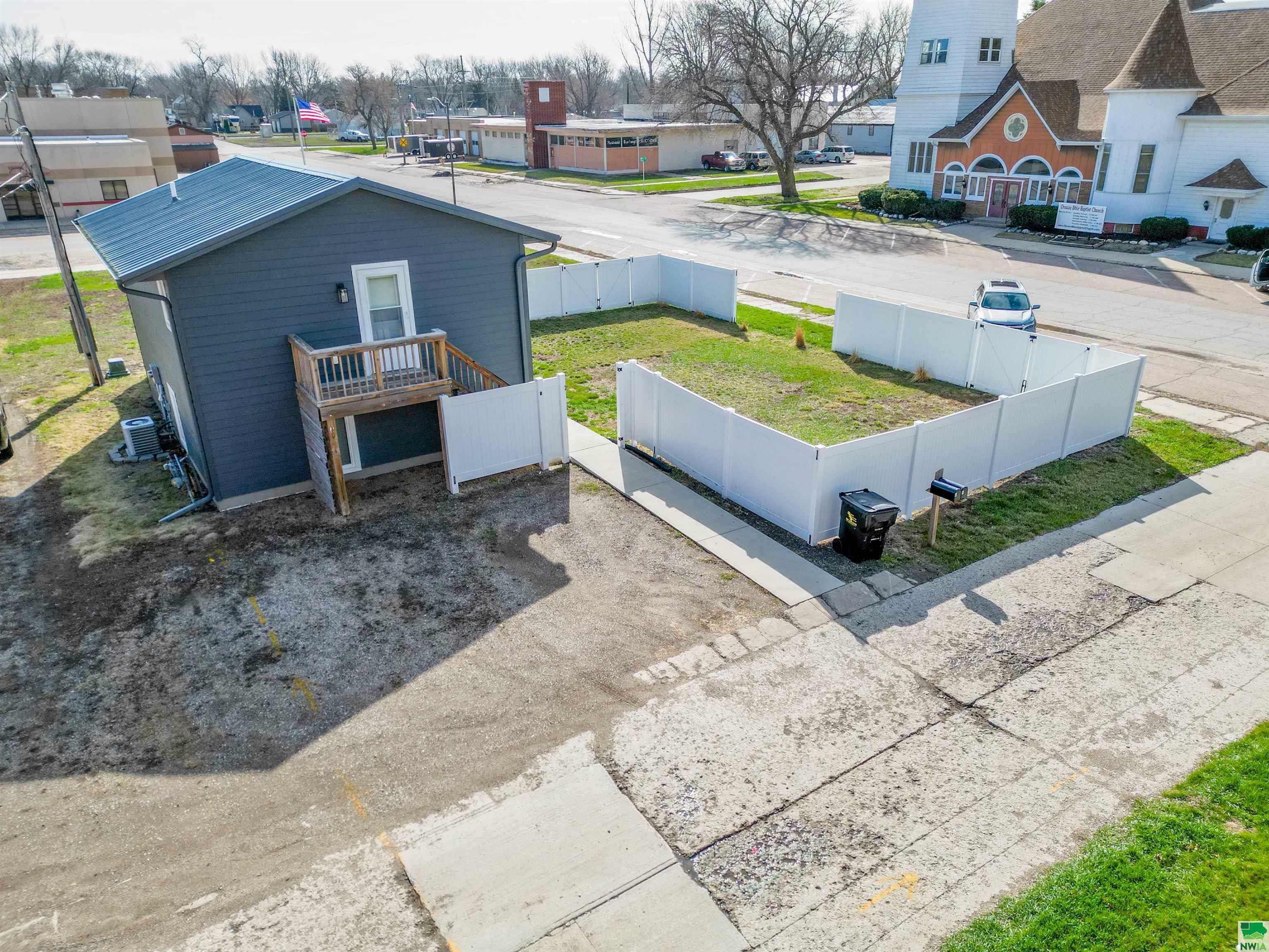 Property Photo: 1030 9th Street A &Amp B IA 51040
