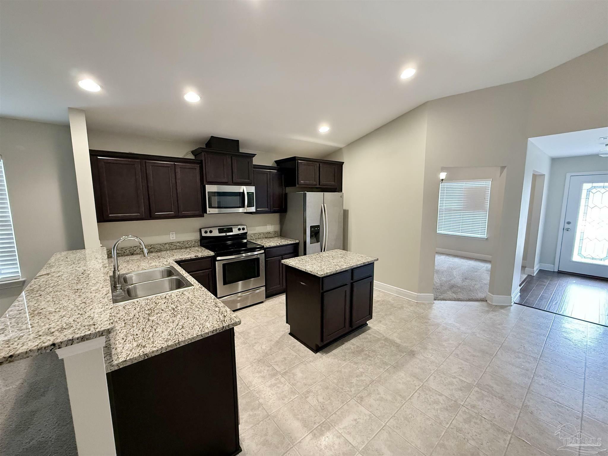 Property Photo: 5102 Carley Ct FL 32583