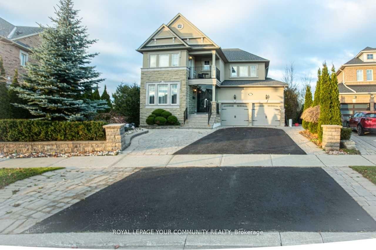 Property Photo: 35 Vandervoort Drive ON L4E 0C7