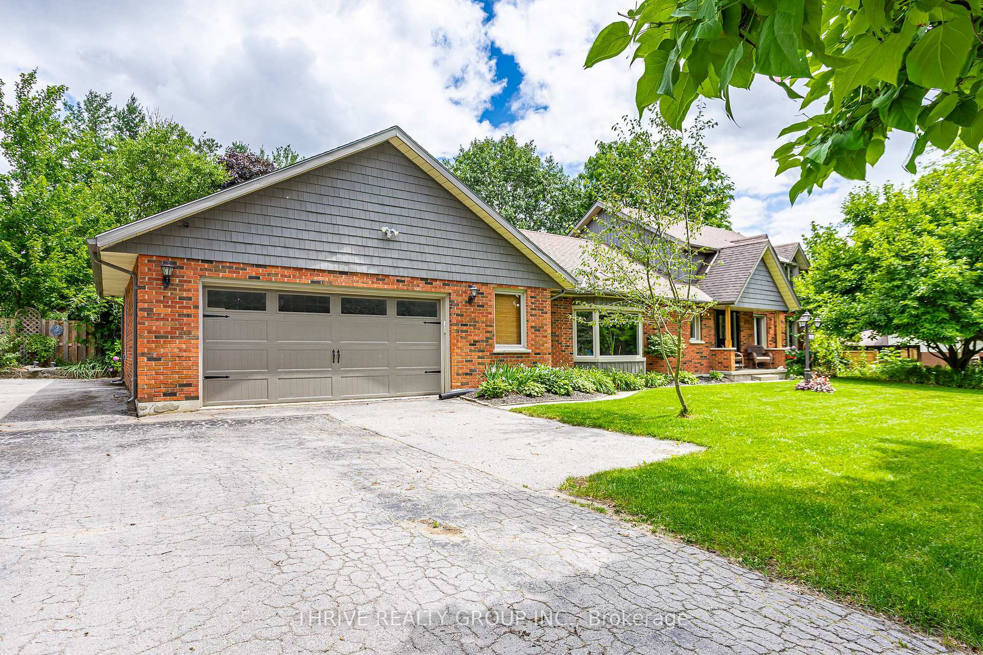 272 Chittick Crescent  Thames Centre ON N0L 1G3 photo