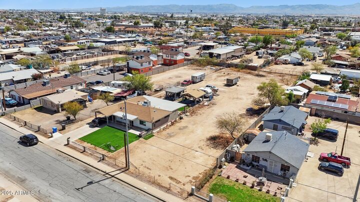 Property Photo: 3033 W Fillmore Street - AZ 85009