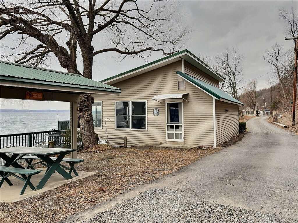 Property Photo:  1183 Honoco Road  NY 13026 