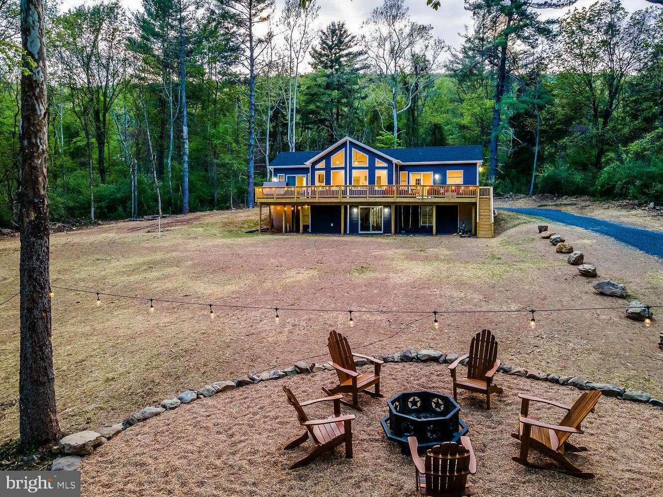 Property Photo: 1850 Gooney Manor Loop VA 22610